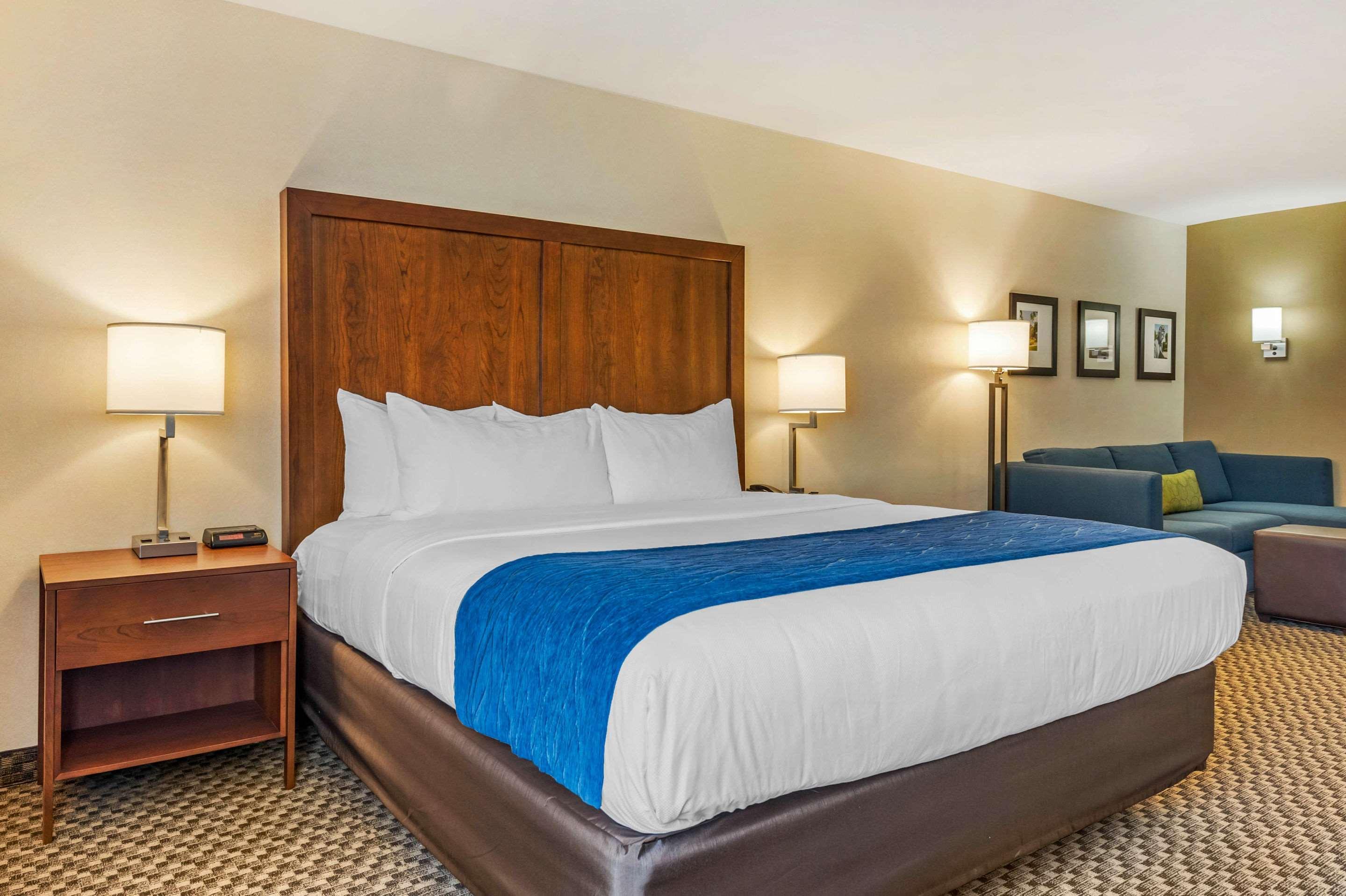 Comfort Inn & Suites Near Route 66 Lincoln Esterno foto