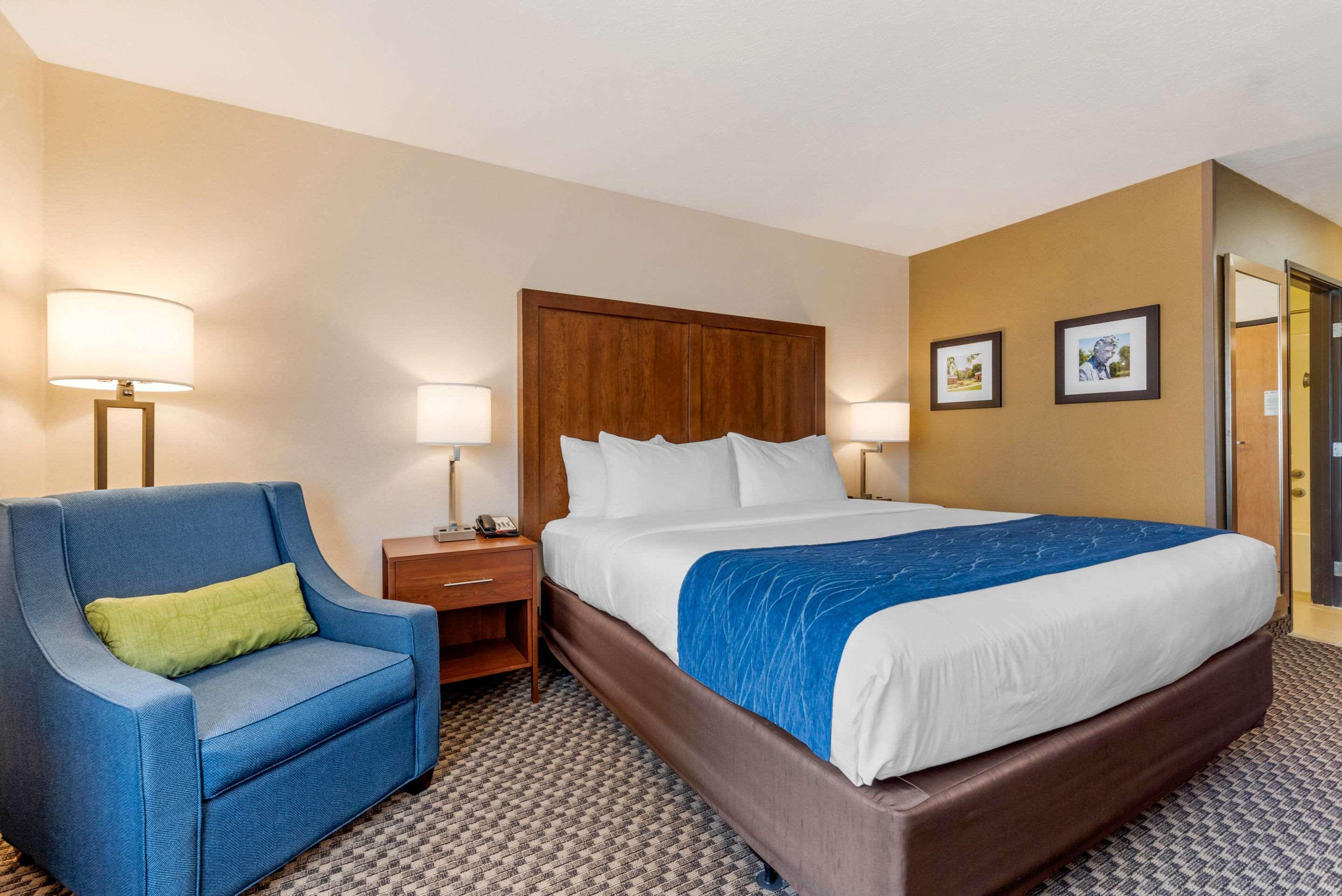 Comfort Inn & Suites Near Route 66 Lincoln Esterno foto