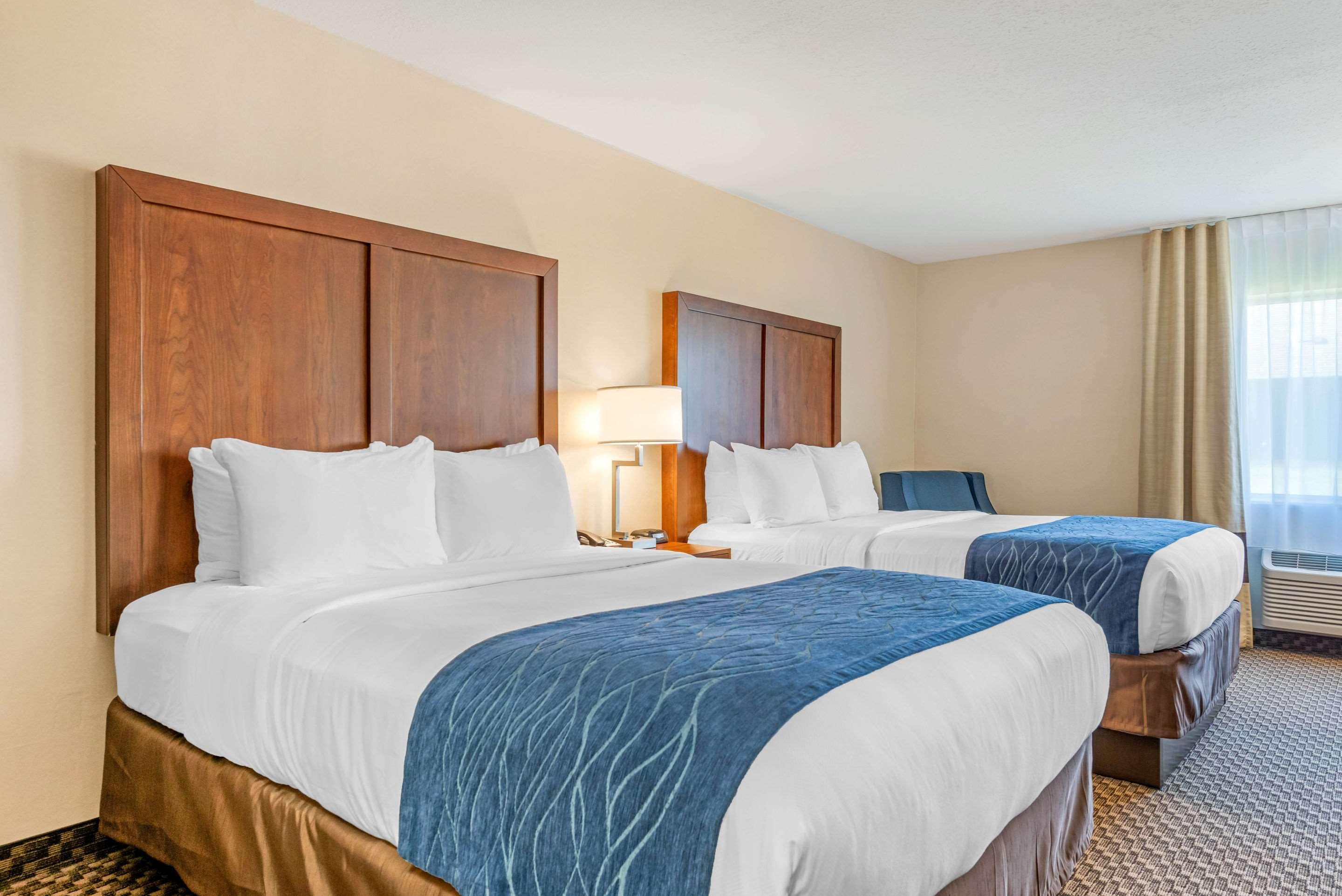 Comfort Inn & Suites Near Route 66 Lincoln Esterno foto
