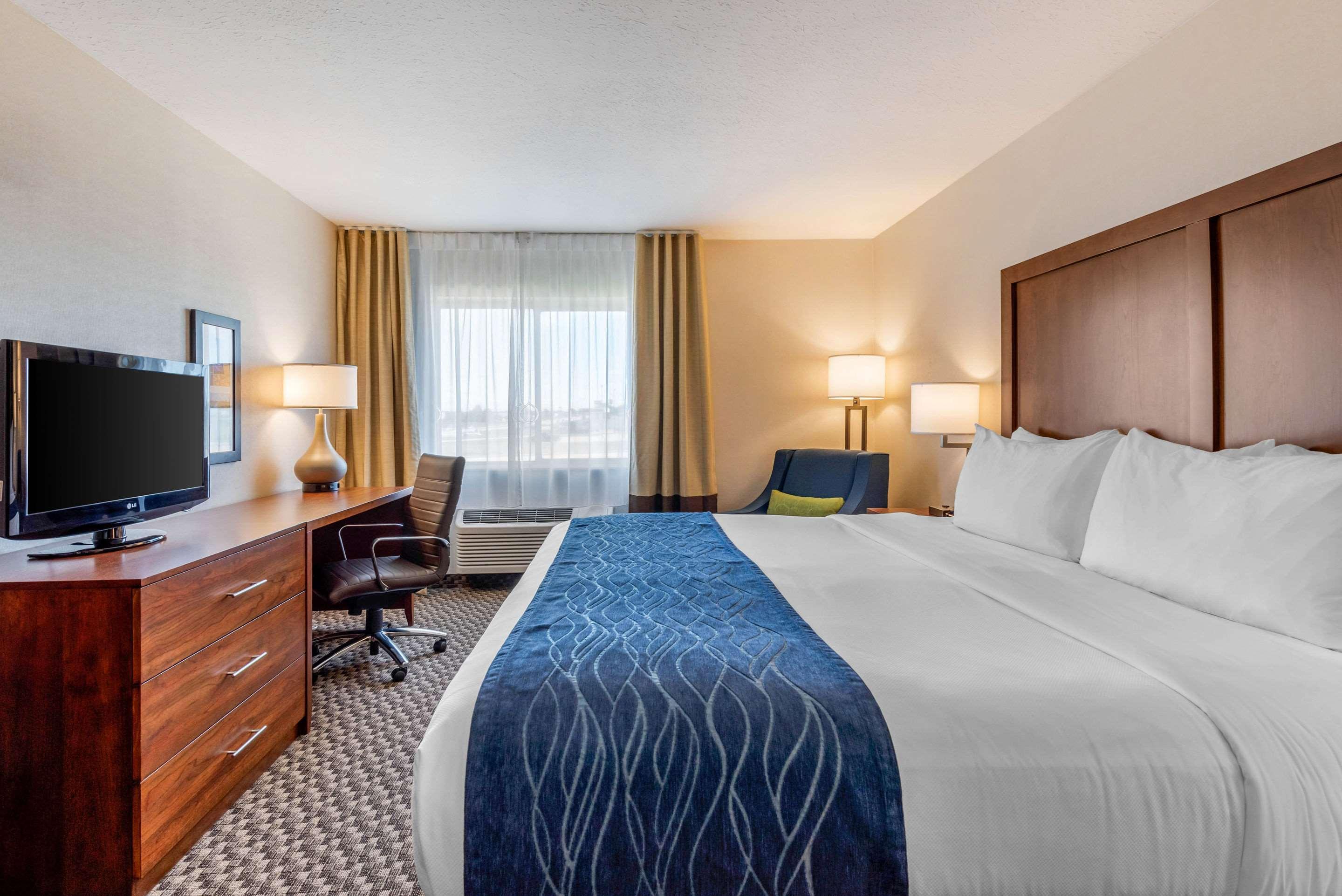 Comfort Inn & Suites Near Route 66 Lincoln Esterno foto