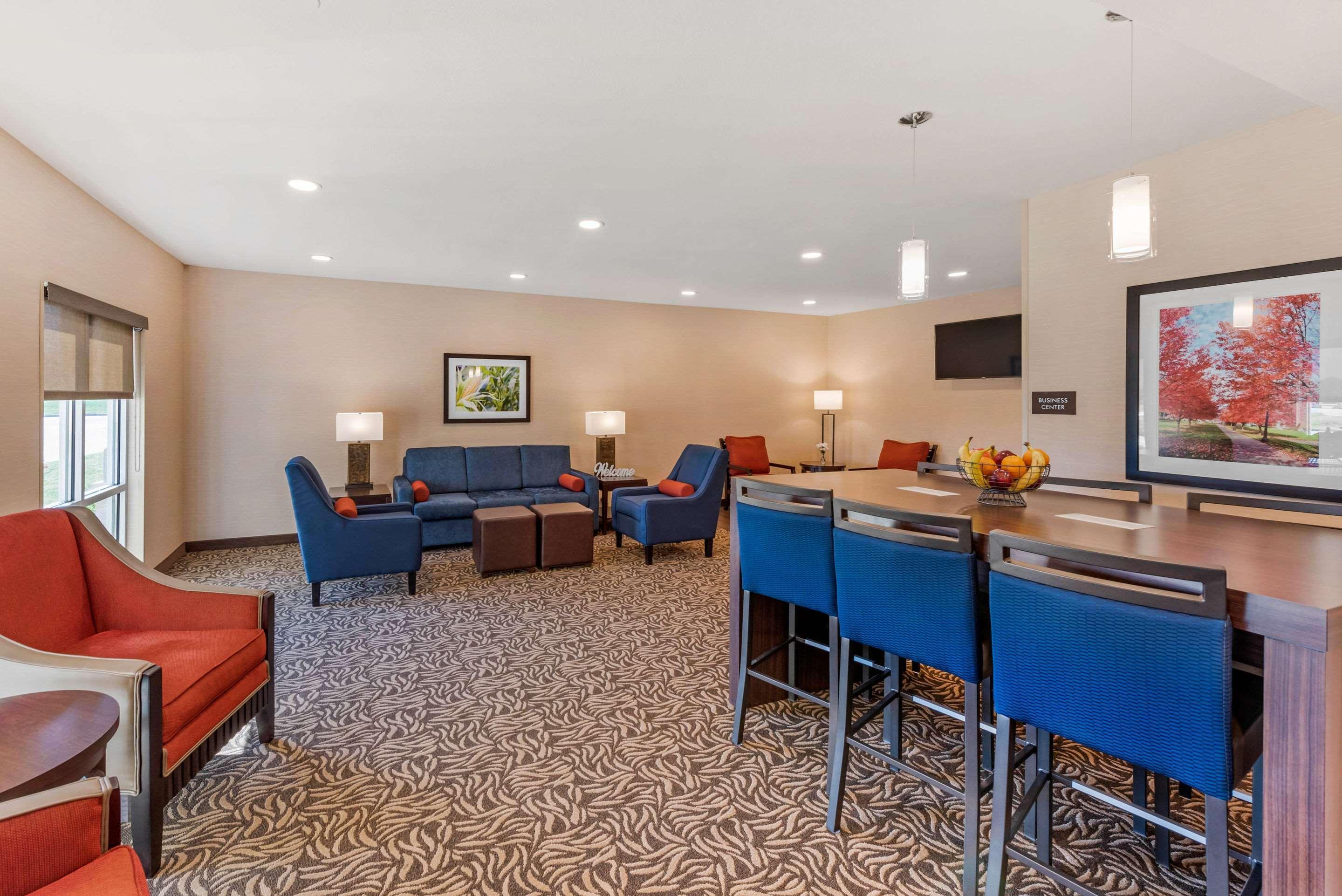 Comfort Inn & Suites Near Route 66 Lincoln Esterno foto