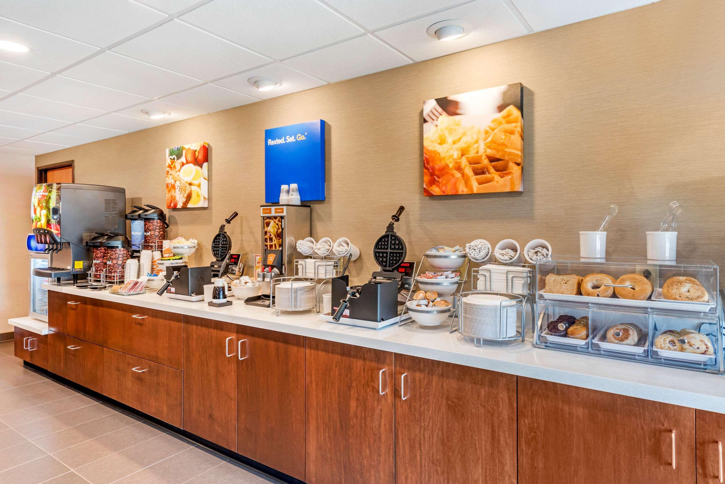 Comfort Inn & Suites Near Route 66 Lincoln Esterno foto