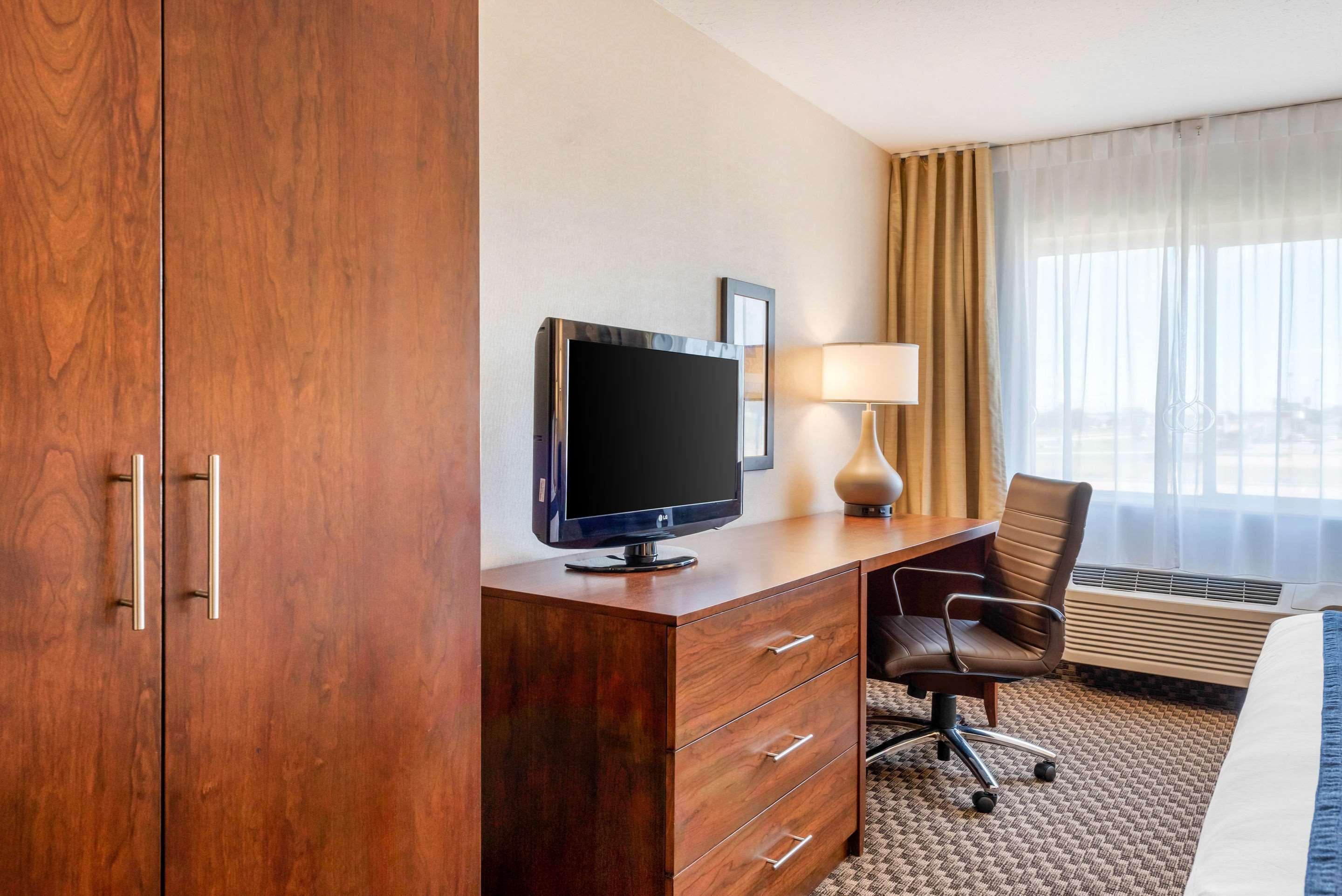 Comfort Inn & Suites Near Route 66 Lincoln Esterno foto